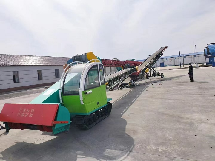 全自動出倉輸送機